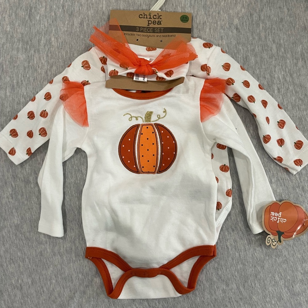 NWT baby 3 piece set
